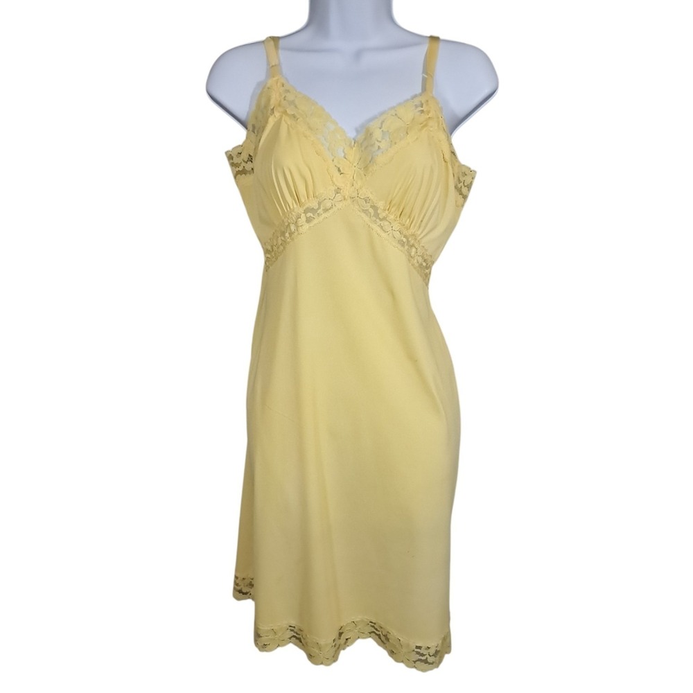Shadowline Womens Vintage Slip Dress XS Nylon Lace Trim Retro Lingerie Yellow